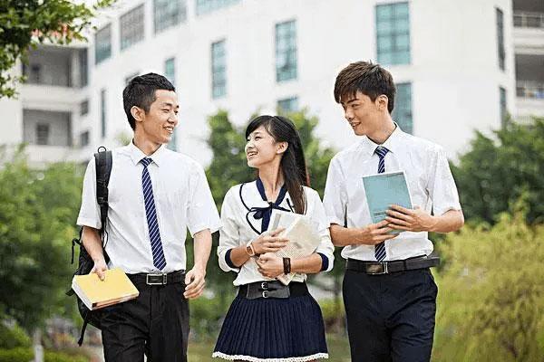 成绩查询与学生信息管理